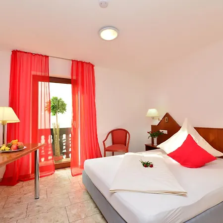 Am Buchwald 3* Esslingen am Neckar