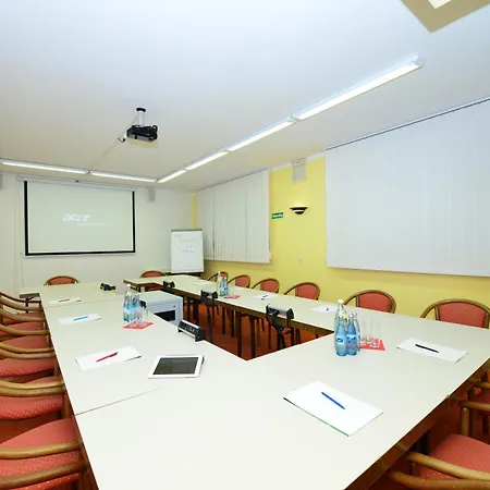 Hotel Am Buchwald 3*