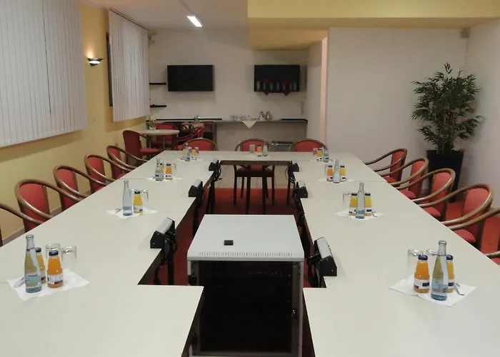 Hotel Am Buchwald 3*